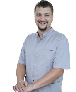 Нануев Иван Сергеевич стоматолог